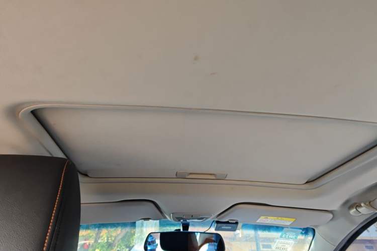 Used Baojun 310 2016 1.2L Manual Luxury Model Headliner