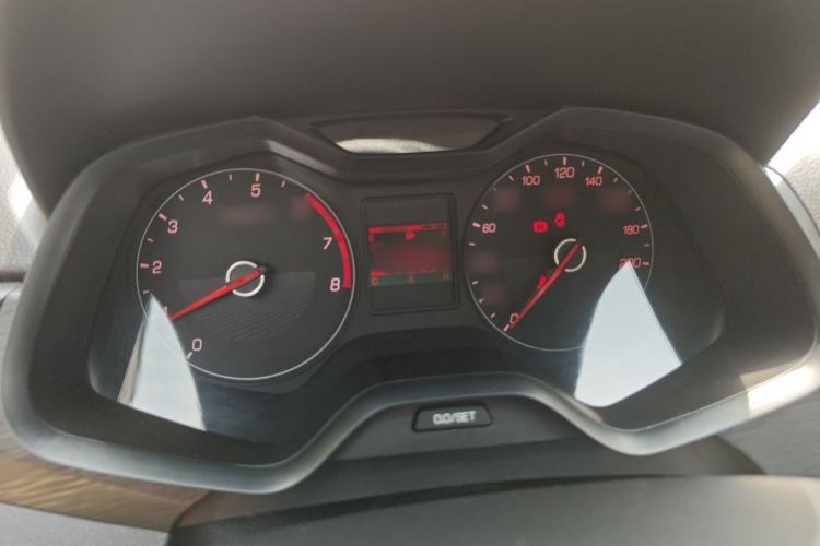 Used Baojun 310 2016 1.2L manual Comfort trim level Instrument Cluster