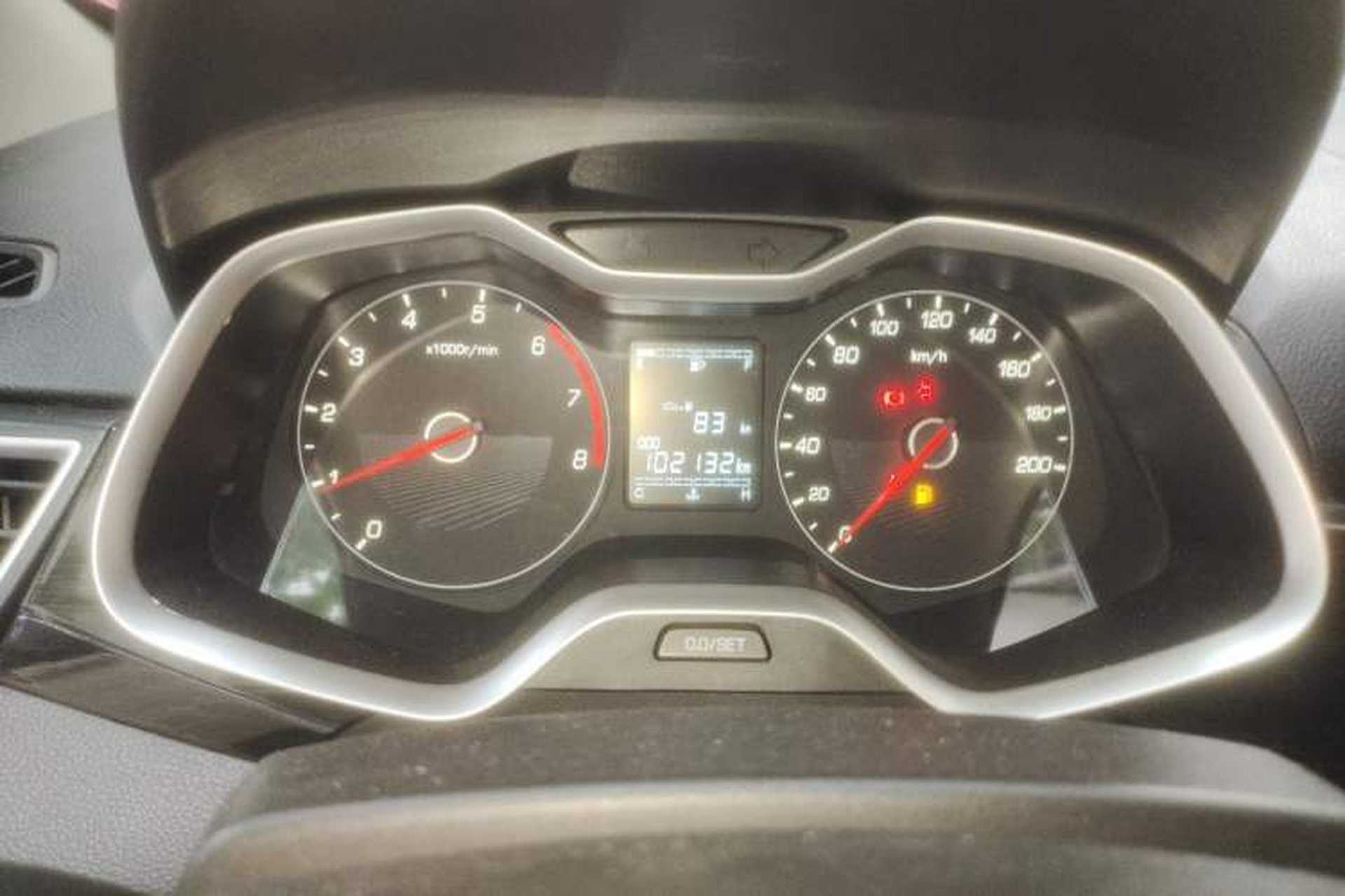 Used Baojun 310 2016 1.2L Manual Fashionable Edition Instrument Cluster