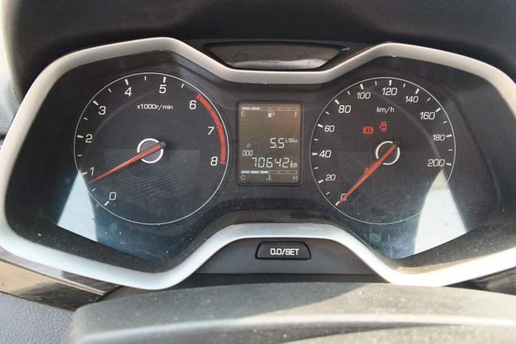 Used Baojun 310 2016 1.2L Manual Fashionable Edition Instrument Cluster