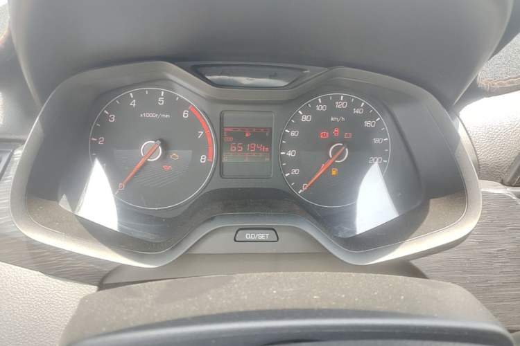 Used Baojun 310 2016 1.2L manual Comfort trim level Instrument Cluster