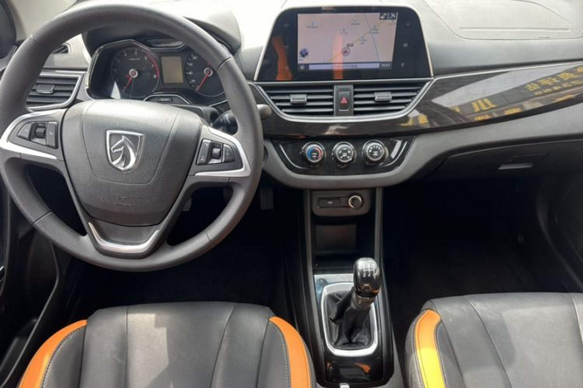 Used Baojun 310 2016 1.2L Manual Luxury Model Interior 1