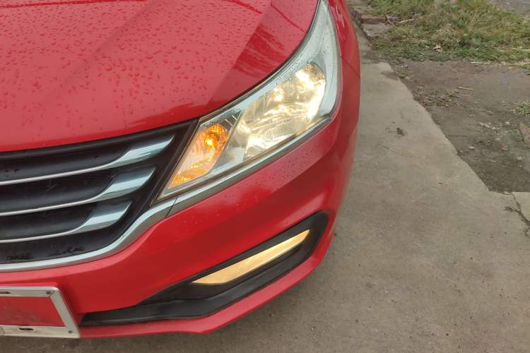 Used Baojun 310 2016 1.2L Manual Luxury Model Left Front Headlight