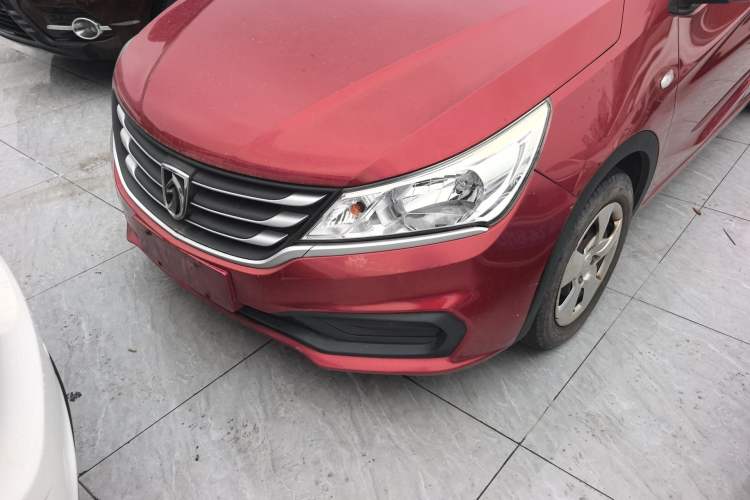 Used Baojun 310 2016 1.2L manual Comfort trim level Left Front Headlight