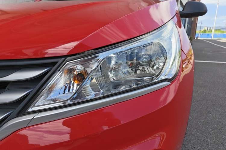Used Baojun 310 2016 1.2L Manual Value Edition Left Front Headlight