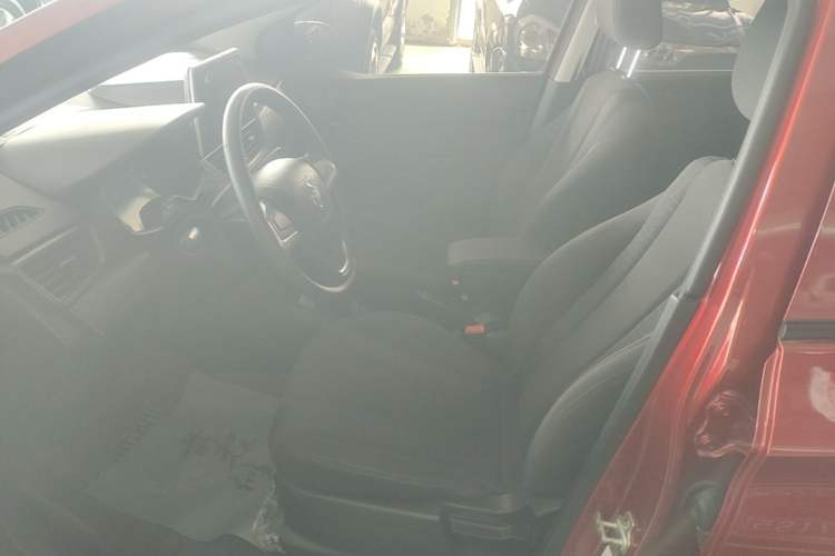 Used Baojun 310 2016 1.2L manual Comfort trim level Left Front Seat