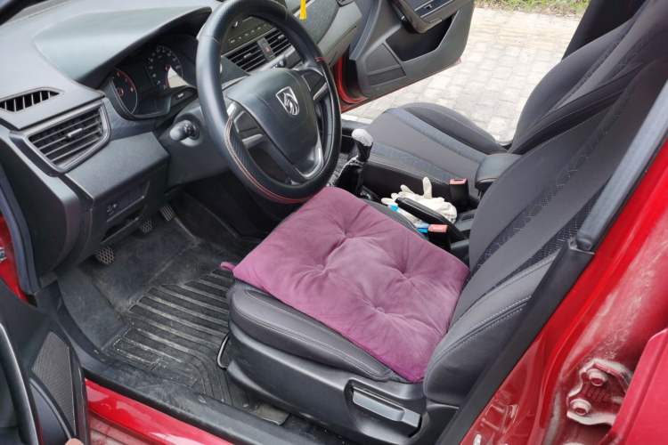 Used Baojun 310 2016 1.2L manual Comfort trim level Left Front Seat