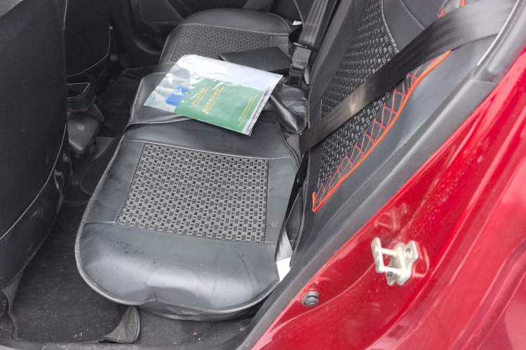 Used Baojun 310 2016 1.2L manual Comfort trim level Left Rear Seat