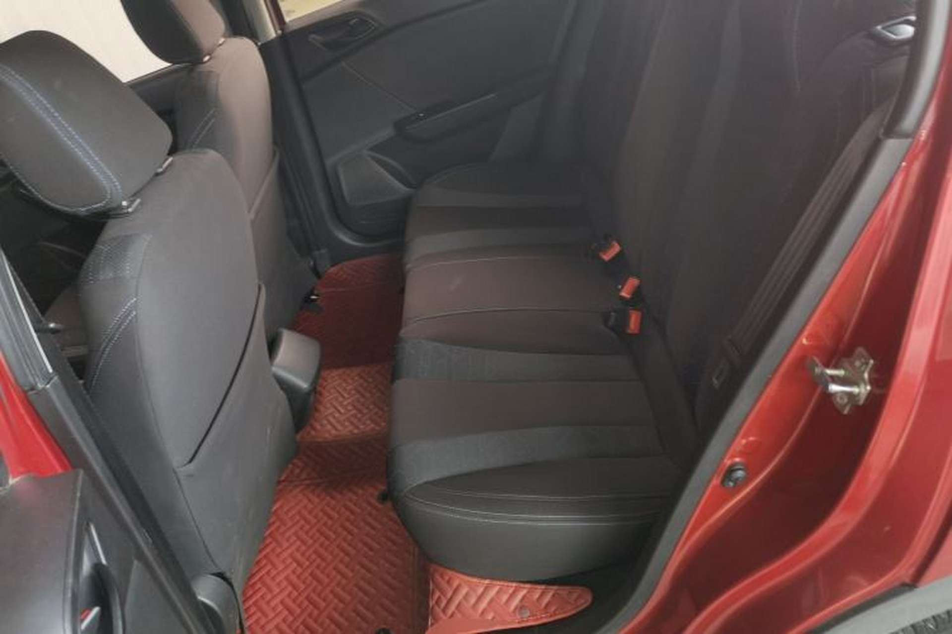 Used Baojun 310 2016 1.2L manual Comfort trim level Left Rear Seat