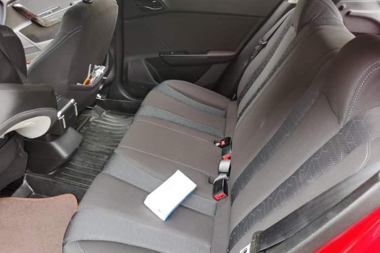 Used Baojun 310 2016 1.2L manual Comfort trim level Left Rear Seat