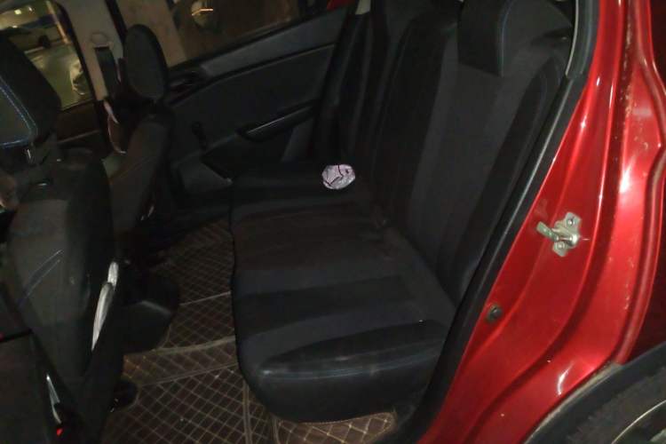 Used Baojun 310 2016 1.2L Manual Value Edition Left Rear Seat