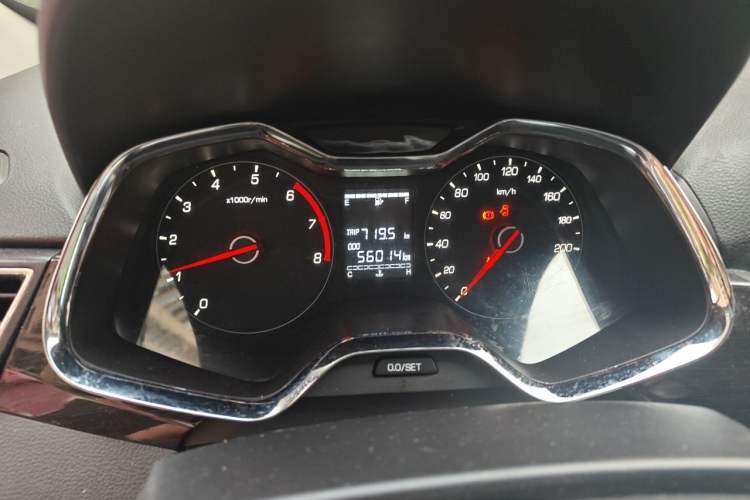 Used Baojun 310 2016 1.2L Manual Luxury Model Odometer Close Up