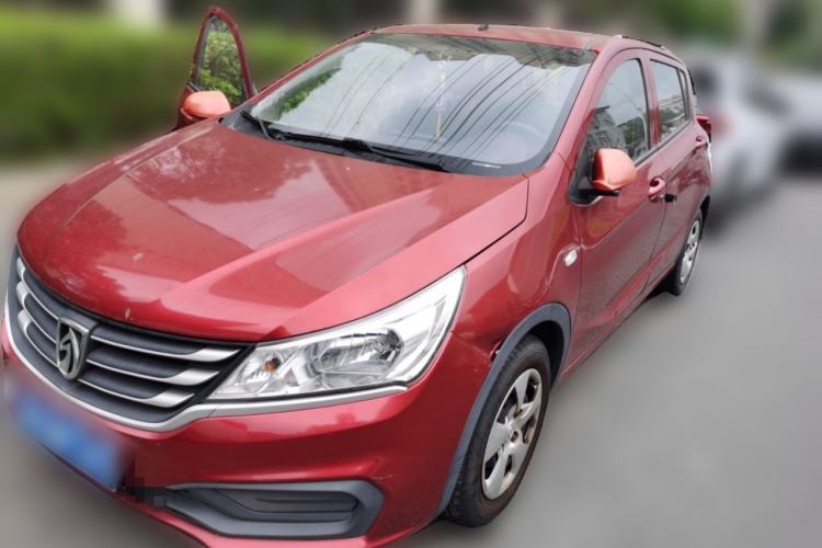 Used Baojun 310 2016 1.2L manual Comfort trim level Guazi used car, China used car export, Used car for sale, Used cars, Cheapest cars for sale