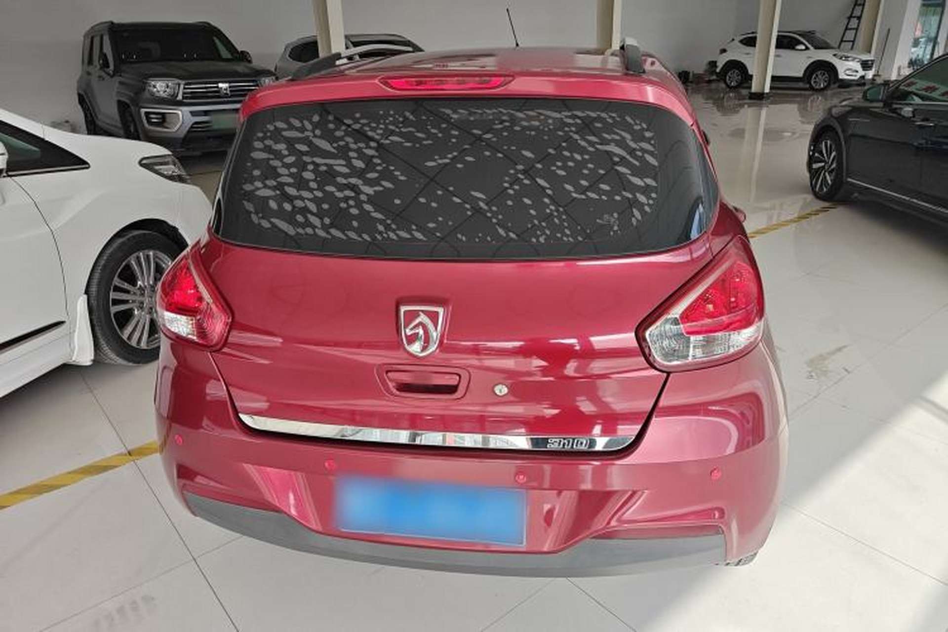 Used Baojun 310 2016 1.2L manual Comfort trim level Rear