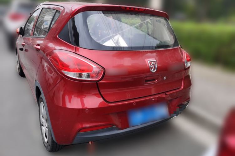 Used Baojun 310 2016 1.2L manual Comfort trim level Rear