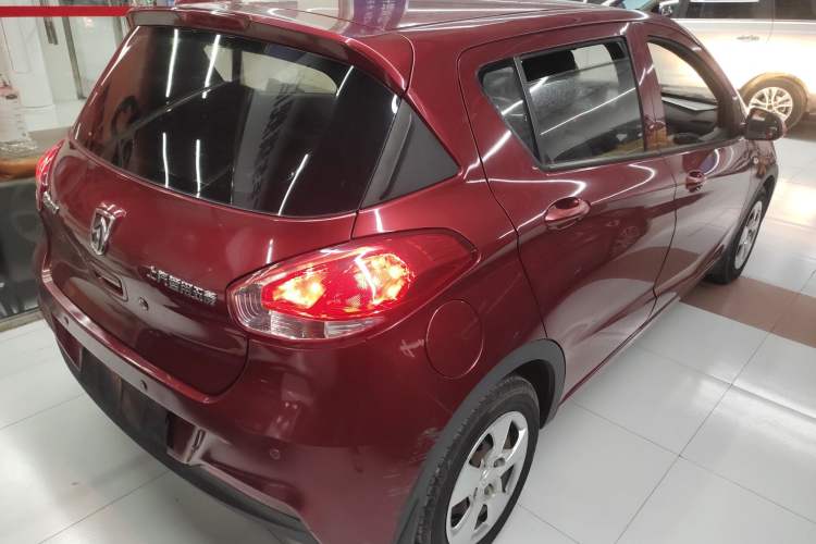 Used Baojun 310 2016 1.2L manual Comfort trim level Rear Right 45 Deg