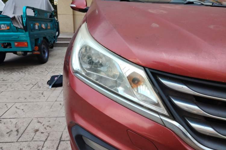 Used Baojun 310 2016 1.2L Manual Luxury Model Right Front Headlight