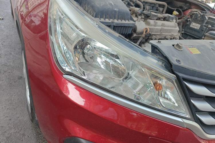 Used Baojun 310 2016 1.2L manual Comfort trim level Right Front Headlight