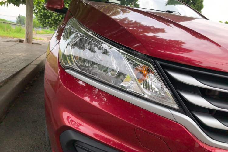 Used Baojun 310 2016 1.2L manual Comfort trim level Right Front Headlight
