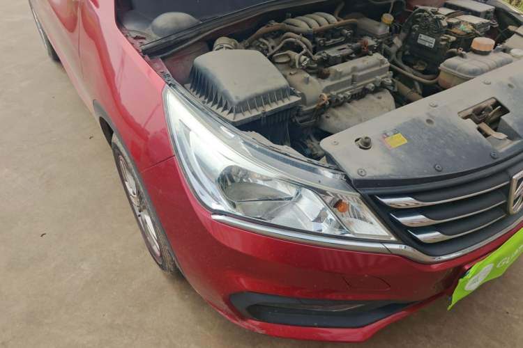 Used Baojun 310 2016 1.2L Manual Luxury Model Right Front Headlight
