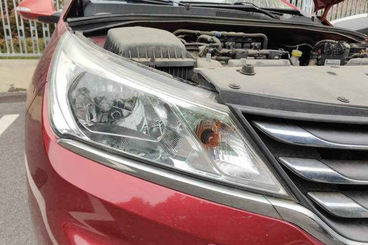 Used Baojun 310 2016 1.2L Manual Luxury Model Right Front Headlight