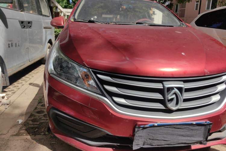 Used Baojun 310 2016 1.2L manual Comfort trim level Right Front Headlight