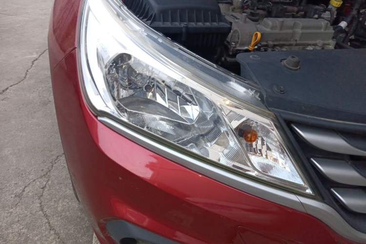Used Baojun 310 2016 1.2L Manual Value Edition Right Front Headlight