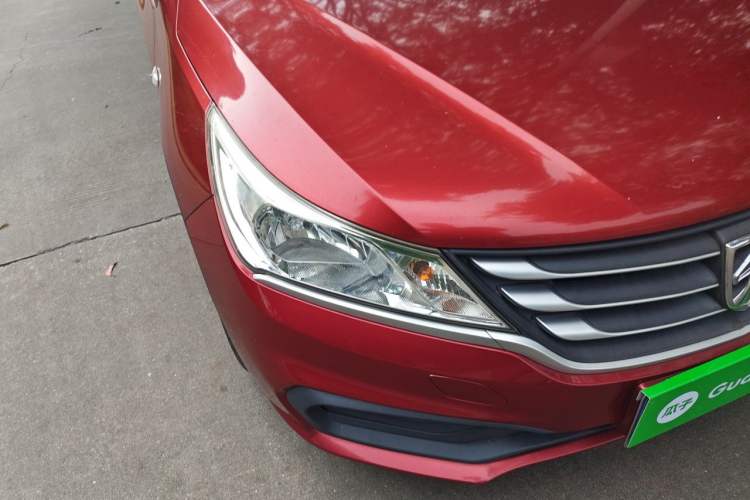 Used Baojun 310 2016 1.2L manual Comfort trim level Right Front Headlight