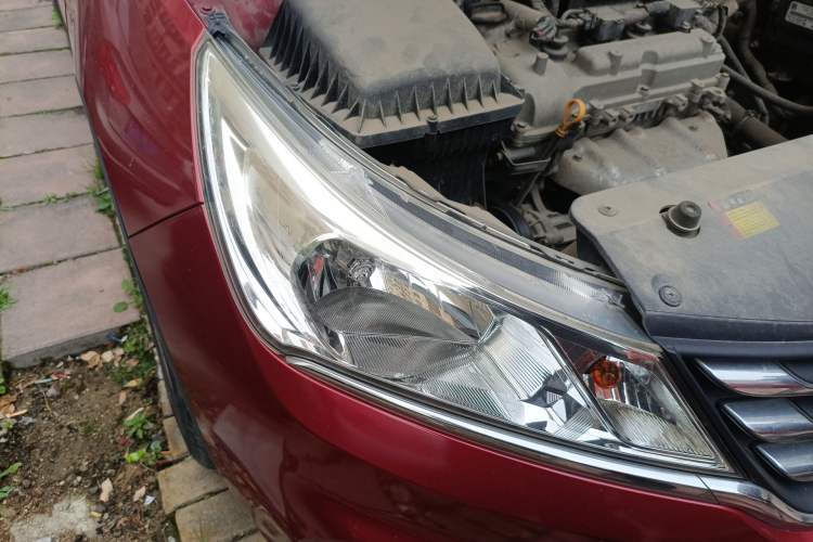 Used Baojun 310 2016 1.2L Manual Fashionable Edition Right Front Headlight