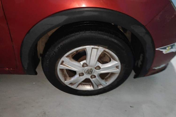 Used Baojun 310 2016 1.2L Manual Fashionable Edition Right Front Wheel Hub