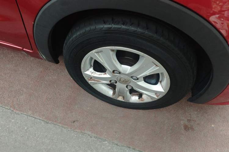 Used Baojun 310 2016 1.2L Manual Fashionable Edition Right Front Wheel Hub
