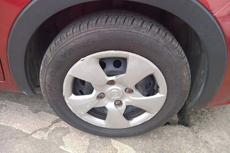 Used Baojun 310 2016 1.2L Manual Value Edition Right Front Wheel Hub