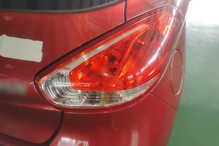 Used Baojun 310 2016 1.2L manual Comfort trim level Right Rear Taillight
