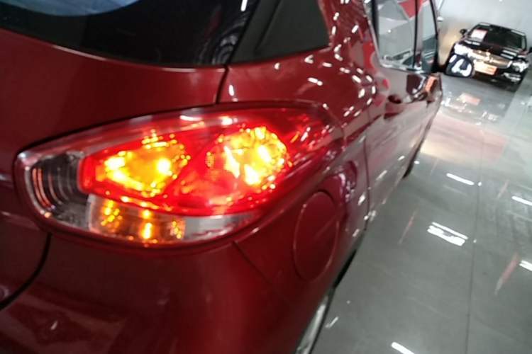 Used Baojun 310 2016 1.2L Manual Fashionable Edition Right Rear Taillight