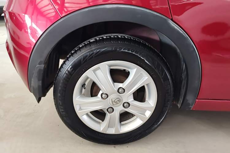 Used Baojun 310 2016 1.2L Manual Luxury Model Right Rear Wheel Hub