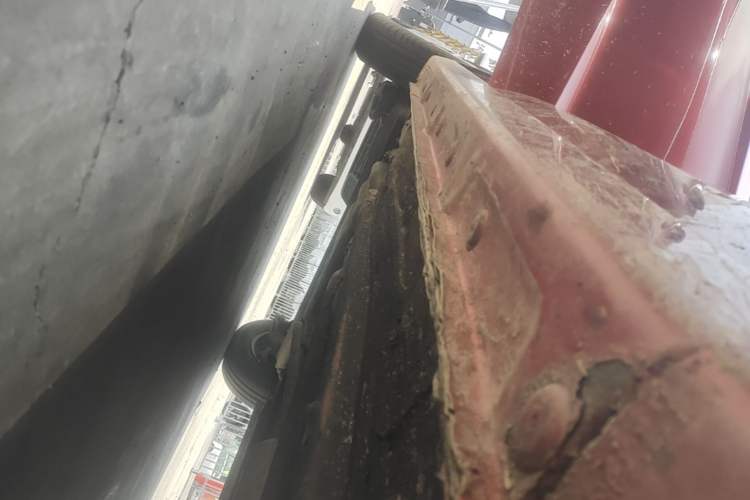 Used Baojun 310 2016 1.2L manual Comfort trim level Right Side Sill