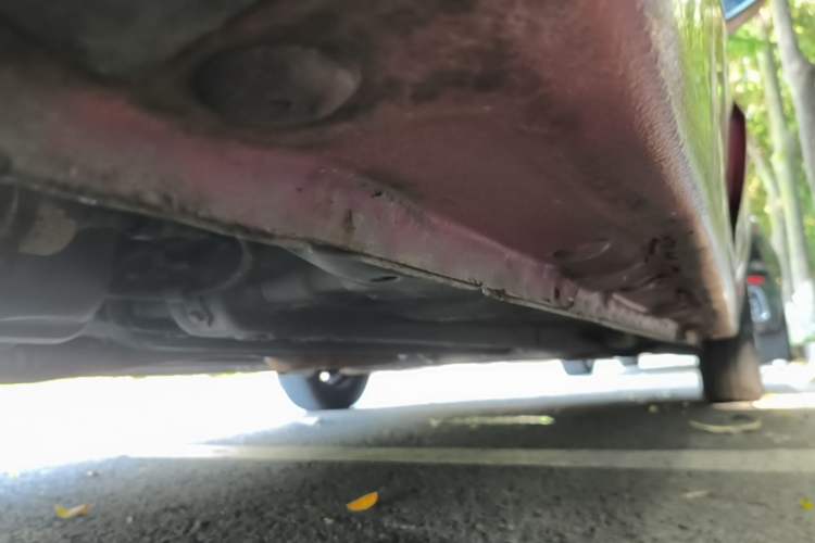 Used Baojun 310 2016 1.2L manual Comfort trim level Right Side Sill