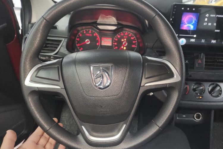 Used Baojun 310 2016 1.2L manual Comfort trim level Steering Wheel