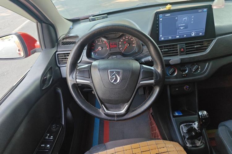 Used Baojun 310 2016 1.2L manual Comfort trim level Steering Wheel