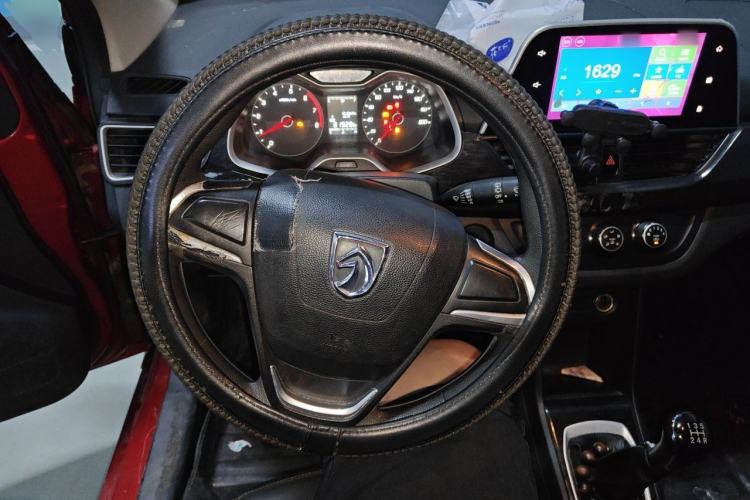 Used Baojun 310 2016 1.2L Manual Fashionable Edition Steering Wheel