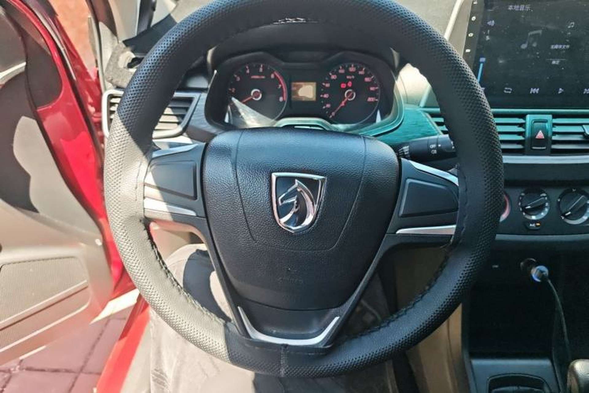 Used Baojun 310 2016 1.2L manual Comfort trim level Steering Wheel