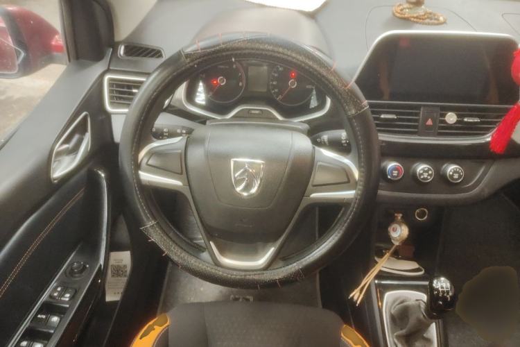 Used Baojun 310 2016 1.2L Manual Fashionable Edition Steering Wheel
