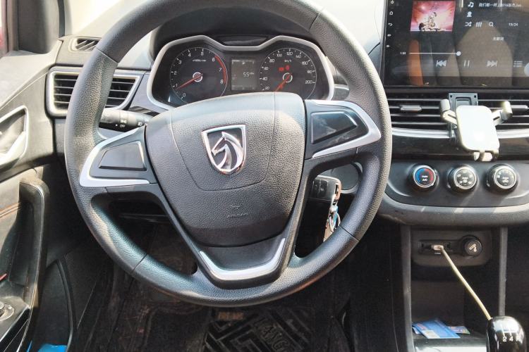 Used Baojun 310 2016 1.2L Manual Fashionable Edition Steering Wheel