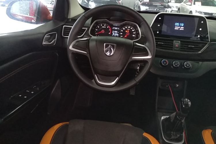 Used Baojun 310 2016 1.2L Manual Fashionable Edition Steering Wheel