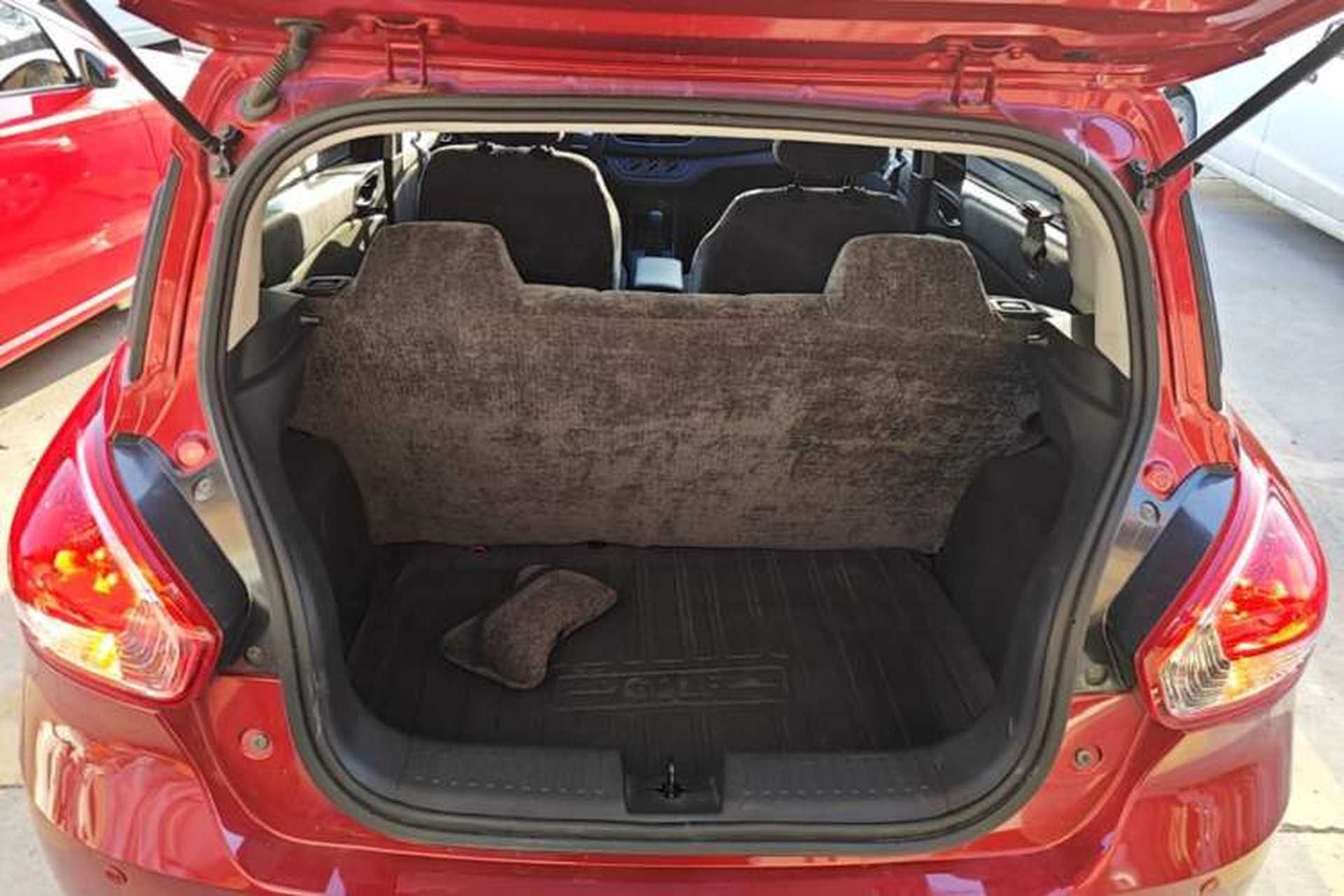 Used Baojun 310 2016 1.2L manual Comfort trim level Trunk