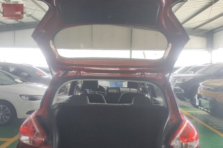 Used Baojun 310 2016 1.2L manual Comfort trim level Trunk