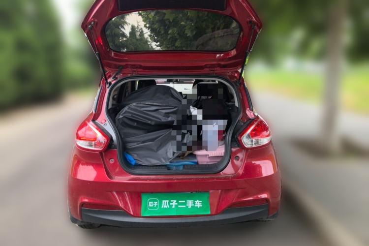 Used Baojun 310 2016 1.2L manual Comfort trim level Trunk