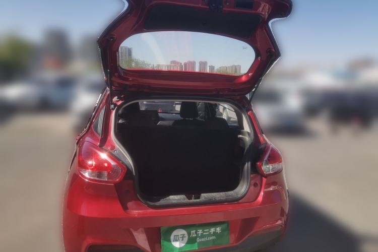 Used Baojun 310 2016 1.2L manual Comfort trim level Trunk