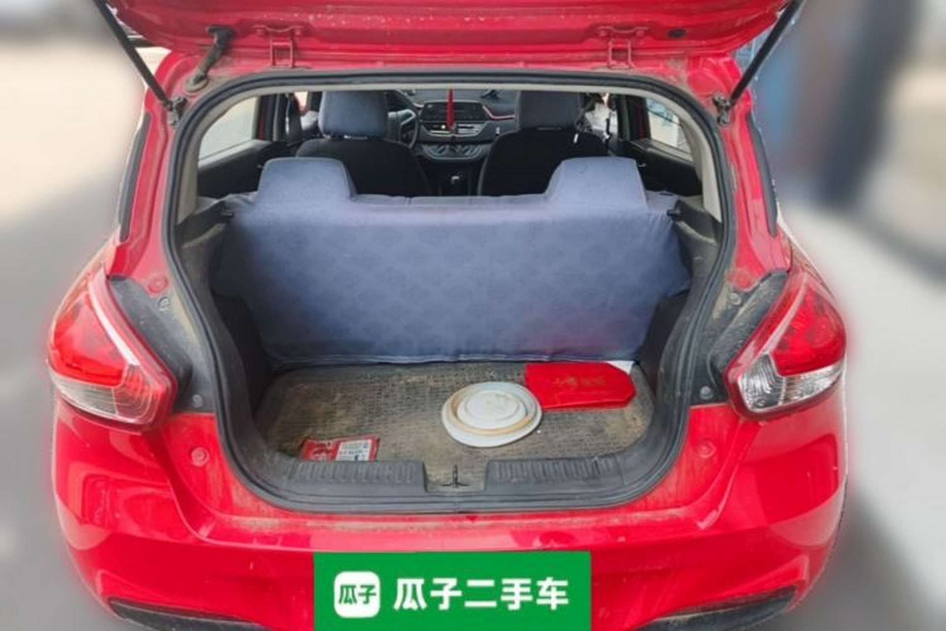 Used Baojun 310 2016 1.2L manual Comfort trim level Trunk