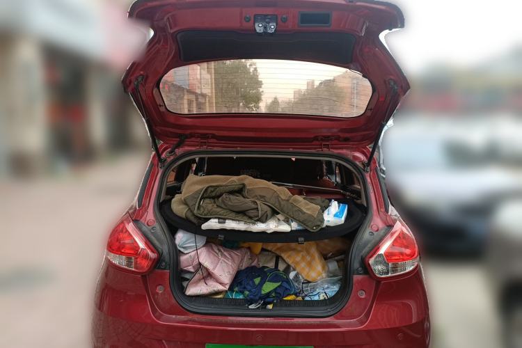 Used Baojun 310 2016 1.2L Manual Fashionable Edition Trunk